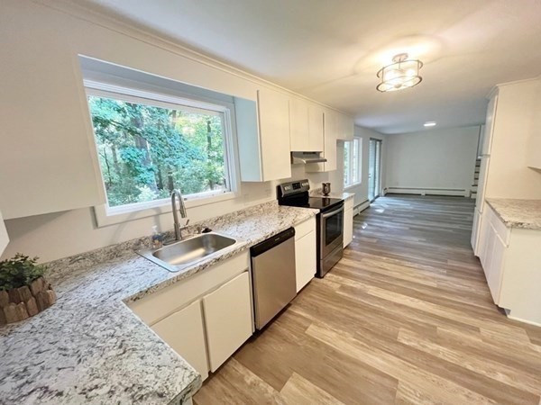 20 Algonquin Road Canton, MA 02021 - Photo 6 of 15