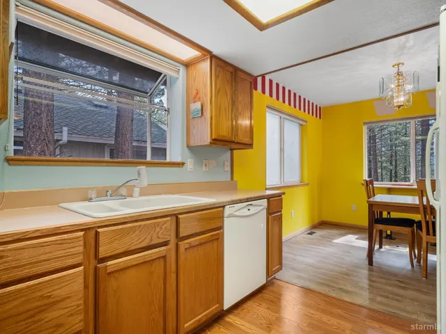 $634,900 | 1180 Tokochi Street, South Lake Tahoe, CA 96150