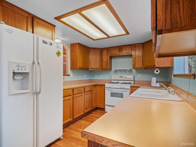 $634,900 | 1180 Tokochi Street, South Lake Tahoe, CA 96150