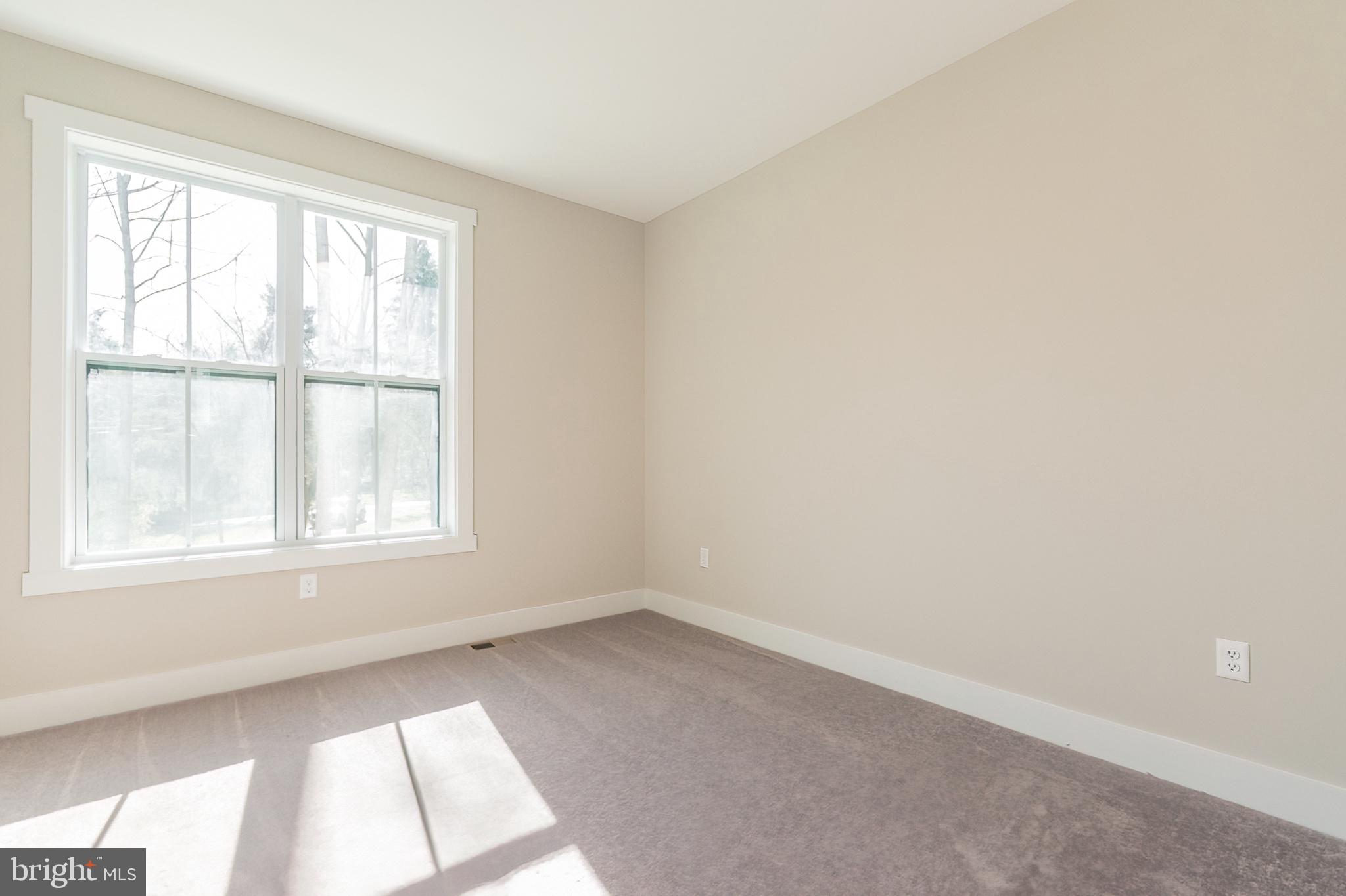 400 Fox Lair Ln Summit Point Summit Point, WV 25446 - Photo 33 of 57