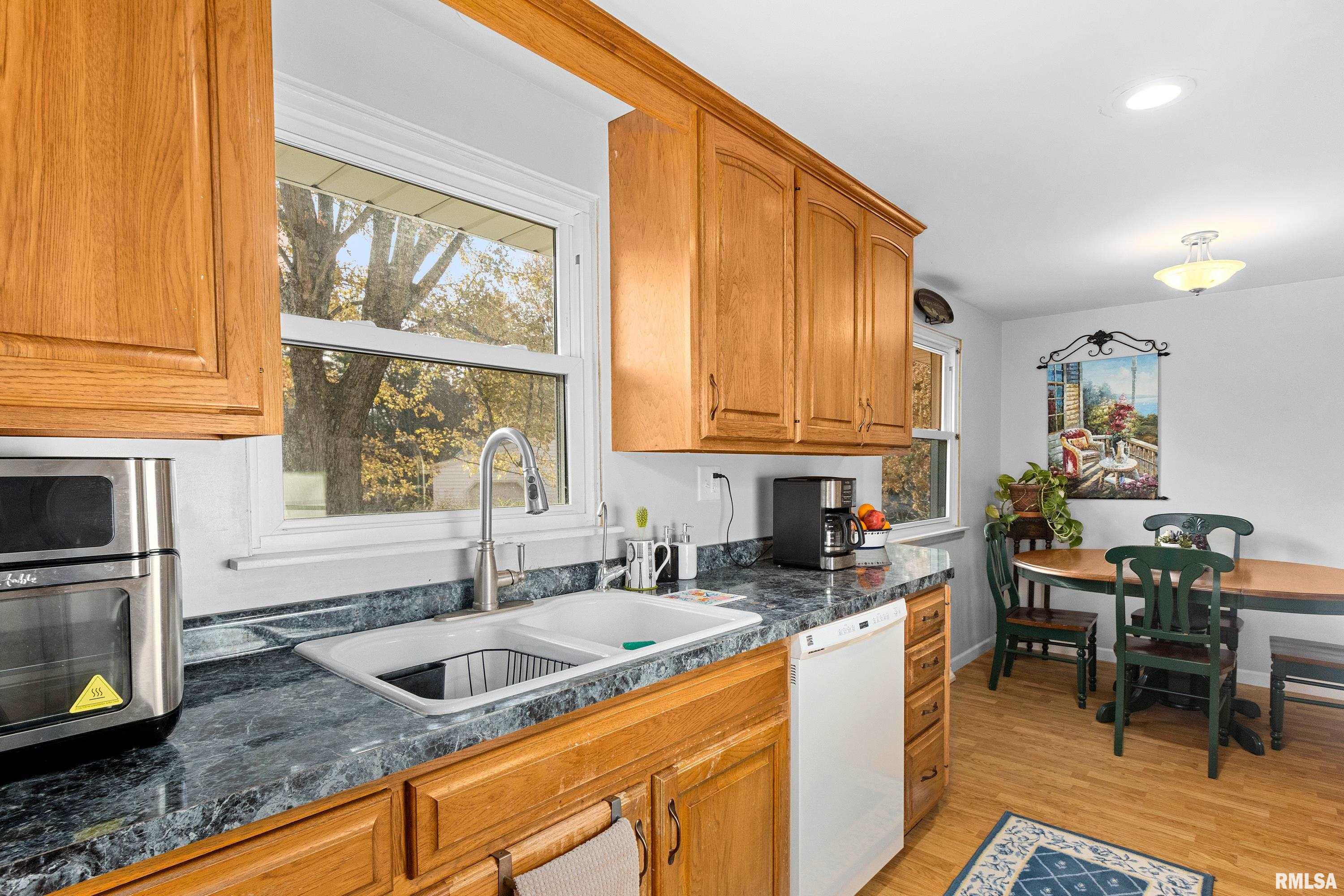 22623 Veterans Road Morton, IL 61550 - Photo 13 of 46