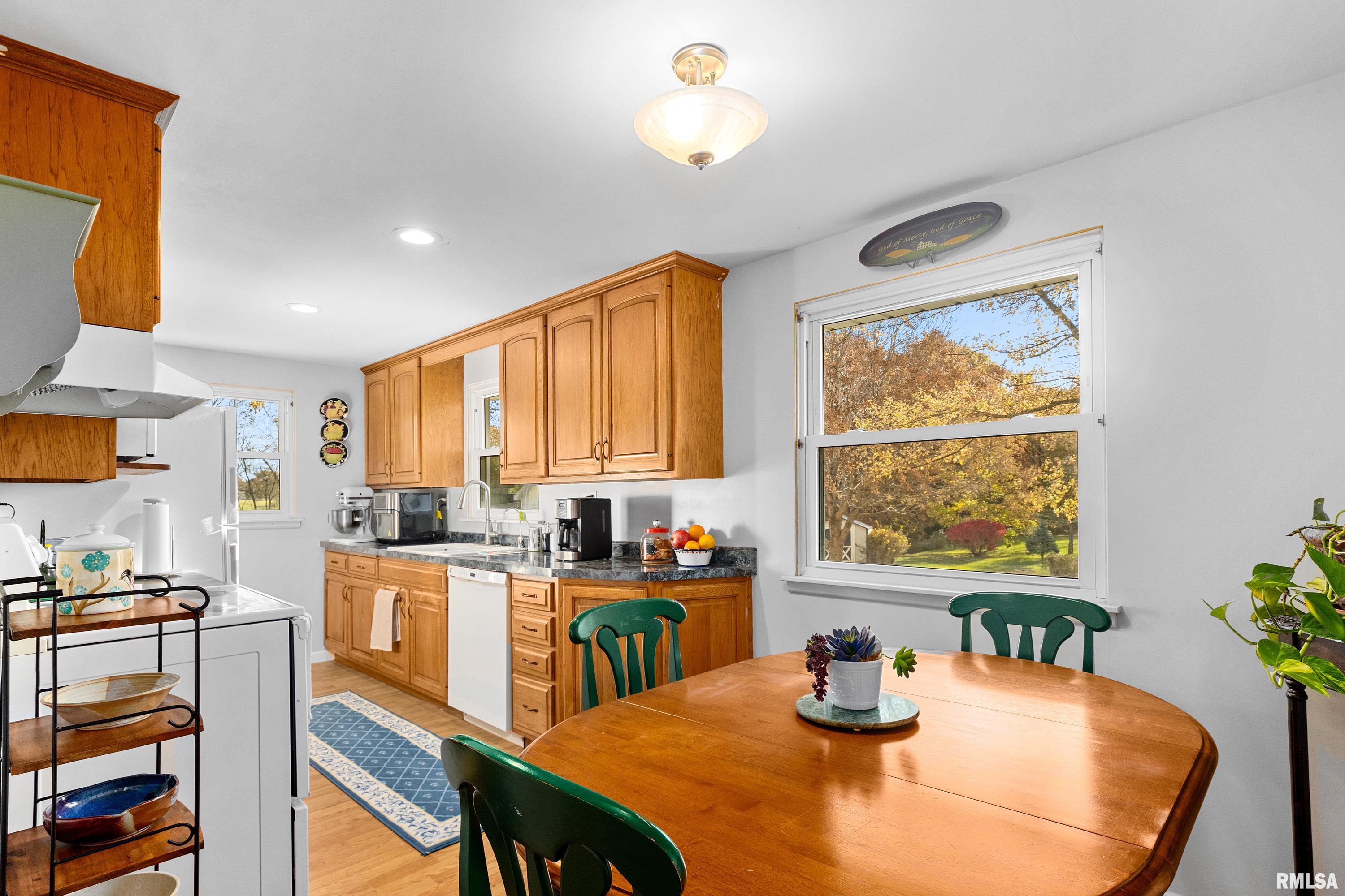 22623 Veterans Road Morton, IL 61550 - Photo 14 of 46