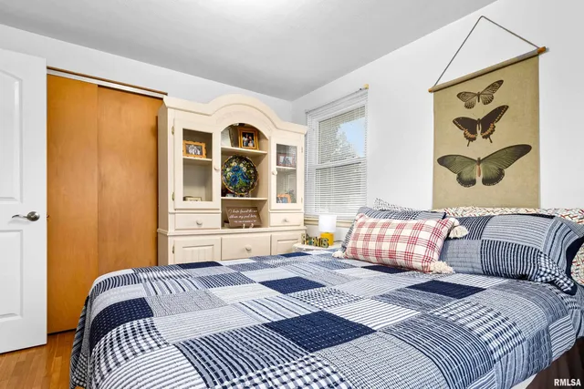 $219,900 | 22623 Veterans Road, Morton, IL 61550