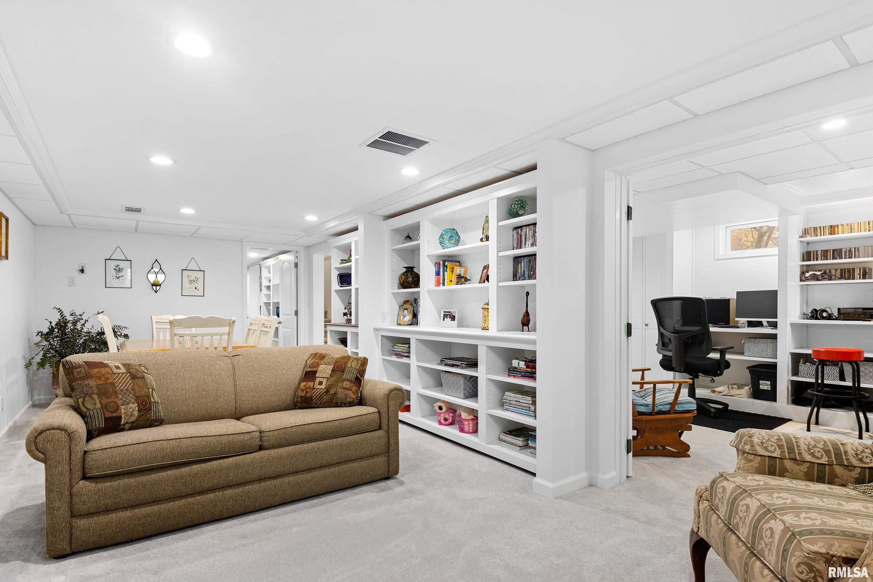 22623 Veterans Road Morton, IL 61550 - Photo 27 of 46