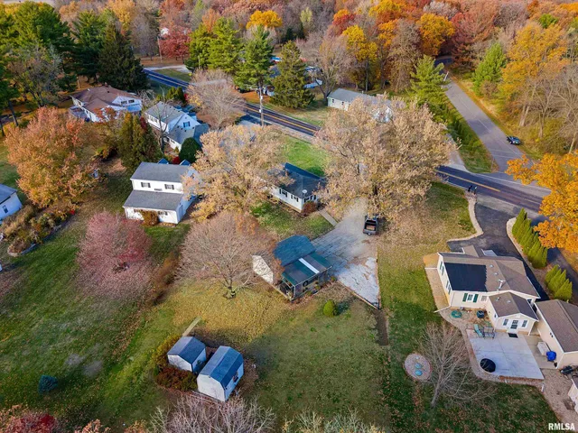 $219,900 | 22623 Veterans Road, Morton, IL 61550