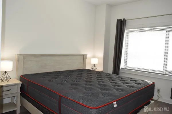 $3,000 | 1 Carriage City Plaza, Unit 920, Rahway, NJ 07065