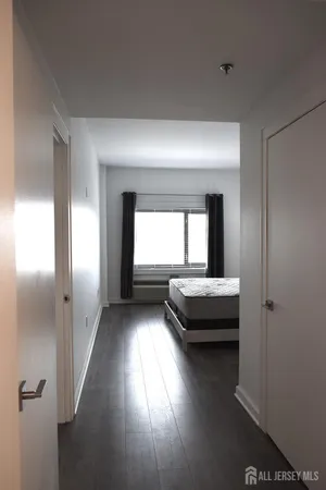 $3,000 | 1 Carriage City Plaza, Unit 920, Rahway, NJ 07065