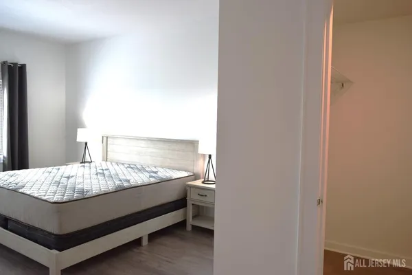 $3,000 | 1 Carriage City Plaza, Unit 920, Rahway, NJ 07065