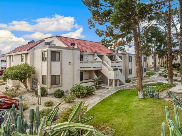 $211,000 | 3811 Desert Marina Drive, Unit 132, Laughlin, NV 89029