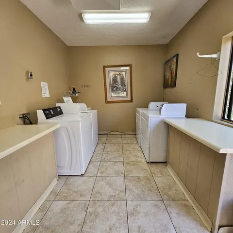 $290,000 | 16336 East Palisades Boulevard, Unit 9, Fountain Hills, AZ 85268