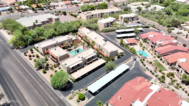 $290,000 | 16336 East Palisades Boulevard, Unit 9, Fountain Hills, AZ 85268
