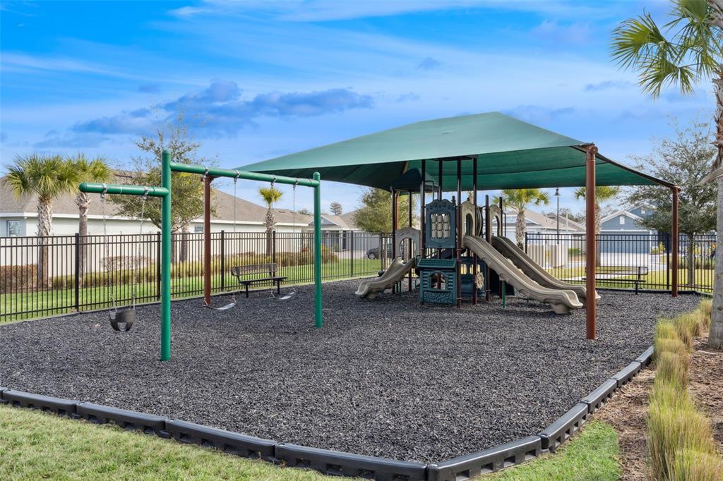 2358 Friendly Confines Loop Davenport, FL 33837 - Photo 31 of 39