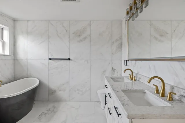 $2,300,000 | 57-59 Garrison Avenue, Somerville, MA 02144