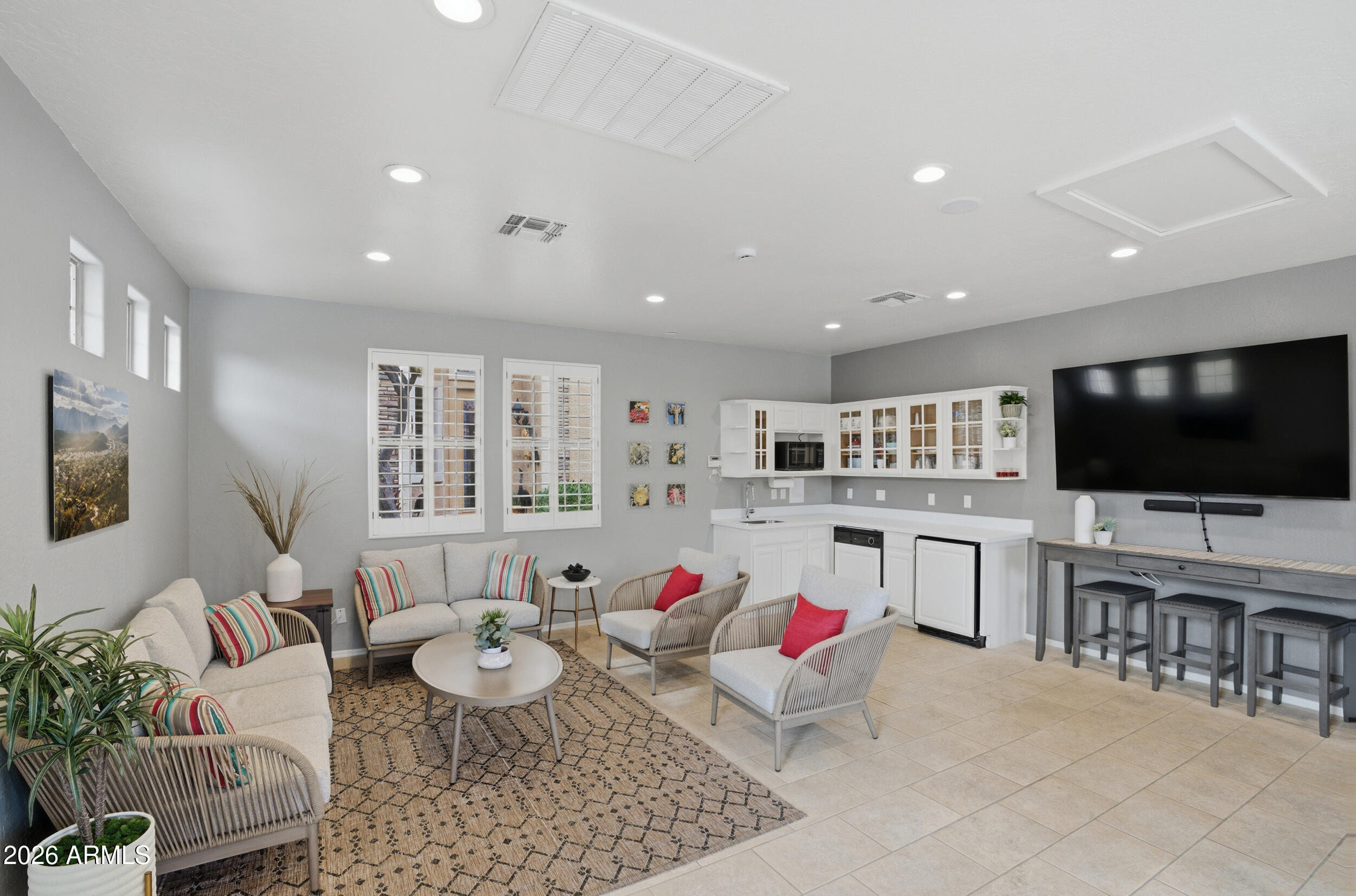 1024 East Frye Road, Unit 1060 Phoenix, AZ 85048 - Photo 31 of 46 STONECLIFFE CLUBHOUSE