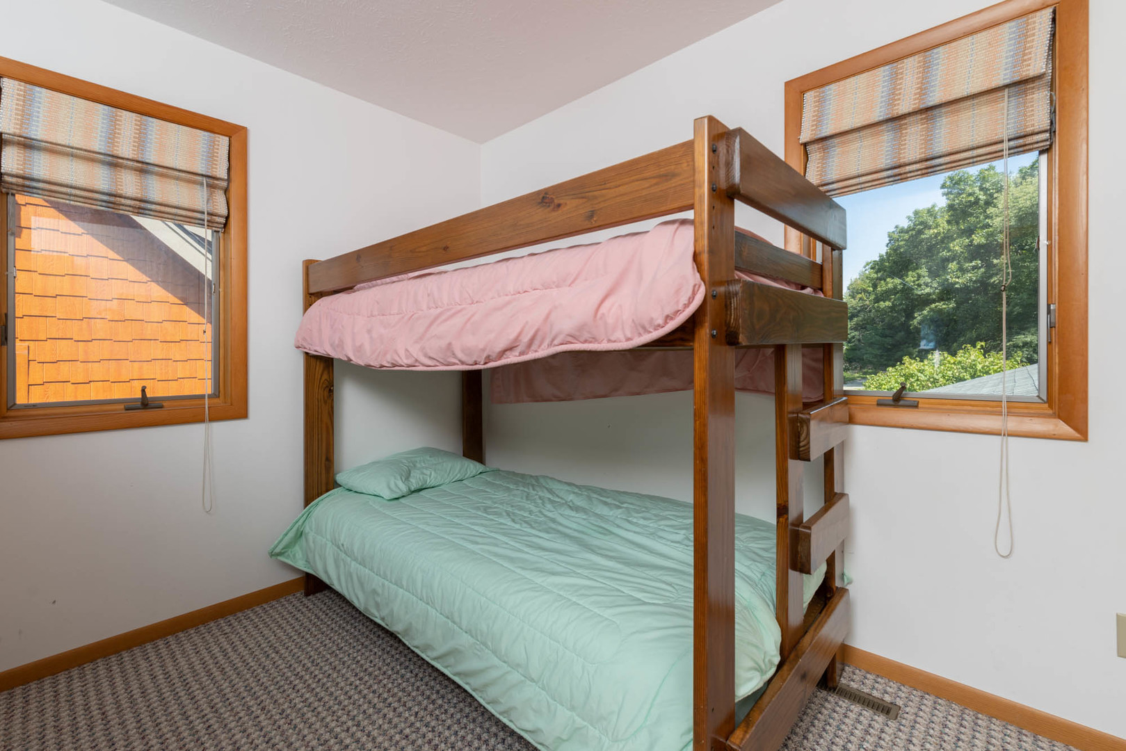 855 Breckenboro Road Lake Summerset, IL 61019 - Photo 21 of 31 a bedroom with a bed and a window