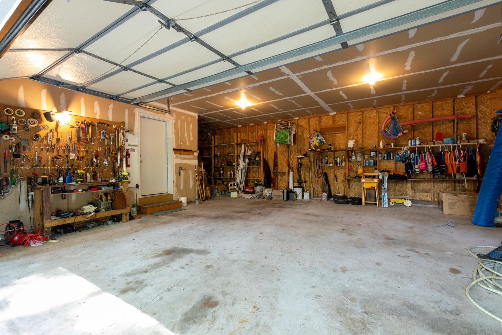 855 Breckenboro Road Lake Summerset, IL 61019 - Photo 25 of 31 a view of a room with gym equipment