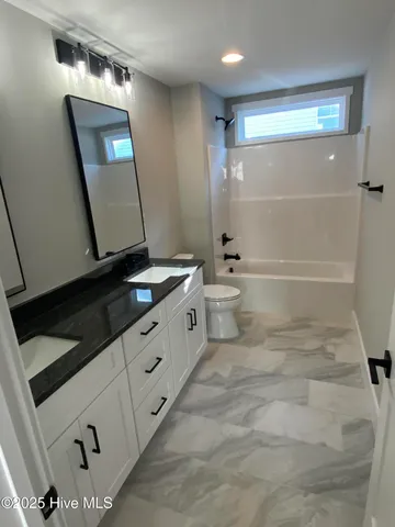 $479,400 | 418 Summit Street, Aberdeen, NC 28315