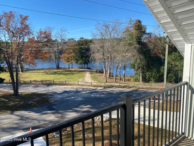 $479,400 | 418 Summit Street, Aberdeen, NC 28315