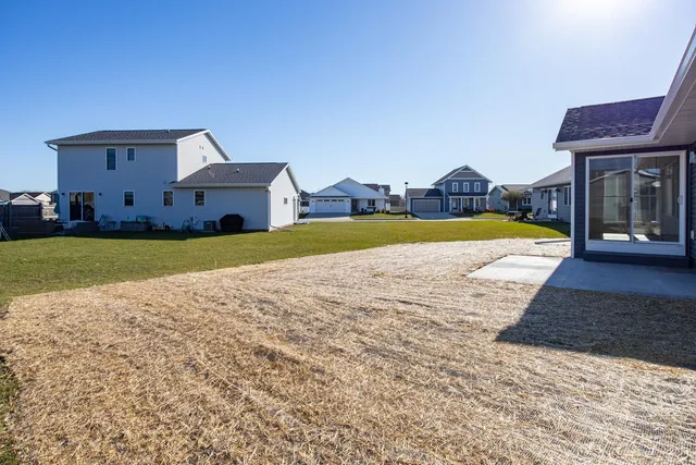 $457,900 | 1622 Sage Crossing, Oshkosh, WI 54904