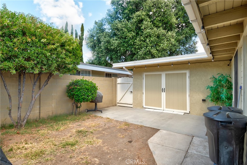 534 South Devon Road Orange, CA 92868 - Photo 26 of 31 Backyard