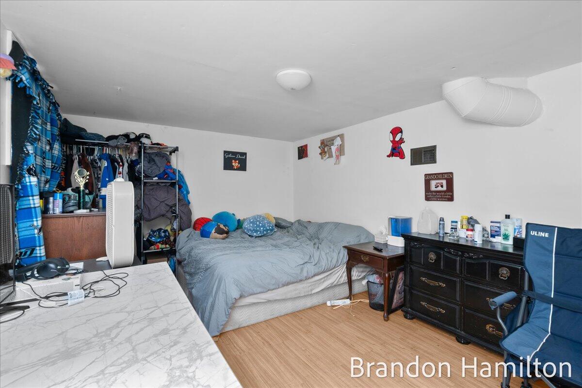 107 West Center Street Belding, MI 48809 - Photo 16 of 35 16-DSC_0370