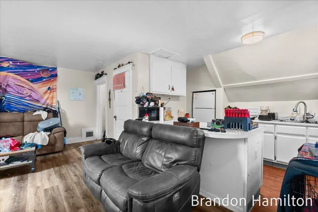 $180,000 | 107 West Center Street, Belding, MI 48809