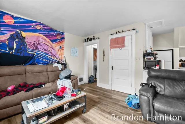 $180,000 | 107 West Center Street, Belding, MI 48809