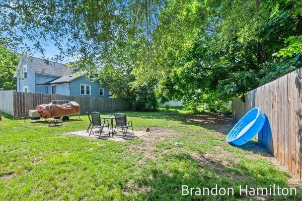 $170,000 | 107 West Center Street, Belding, MI 48809