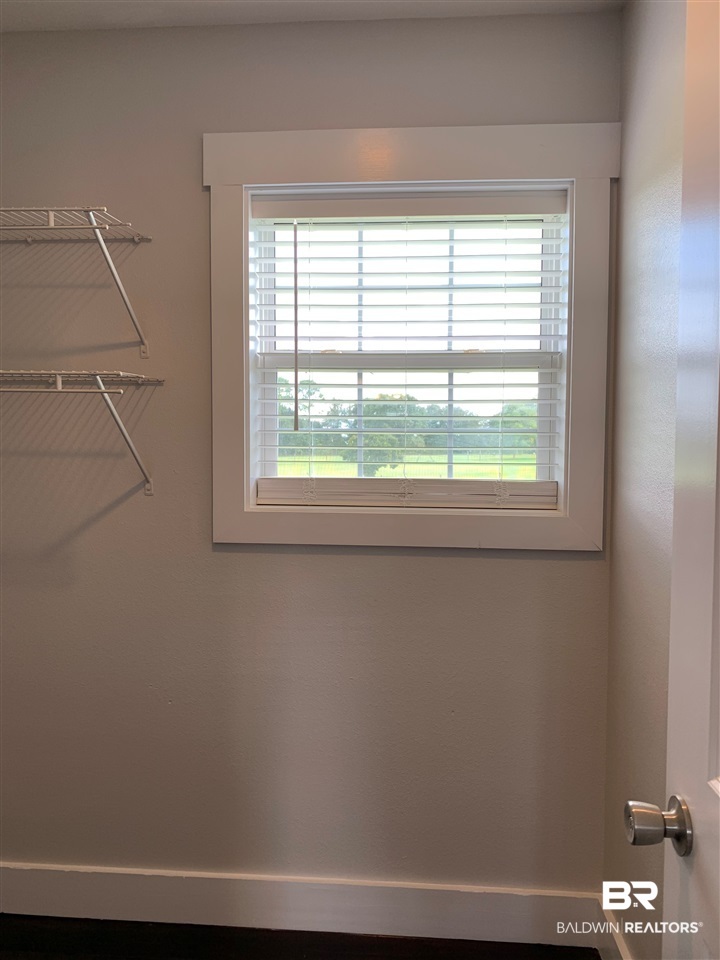 13402 County Road 91 Elberta, AL 36530 - Photo 25 of 32 Walk-in Master Closet with Window