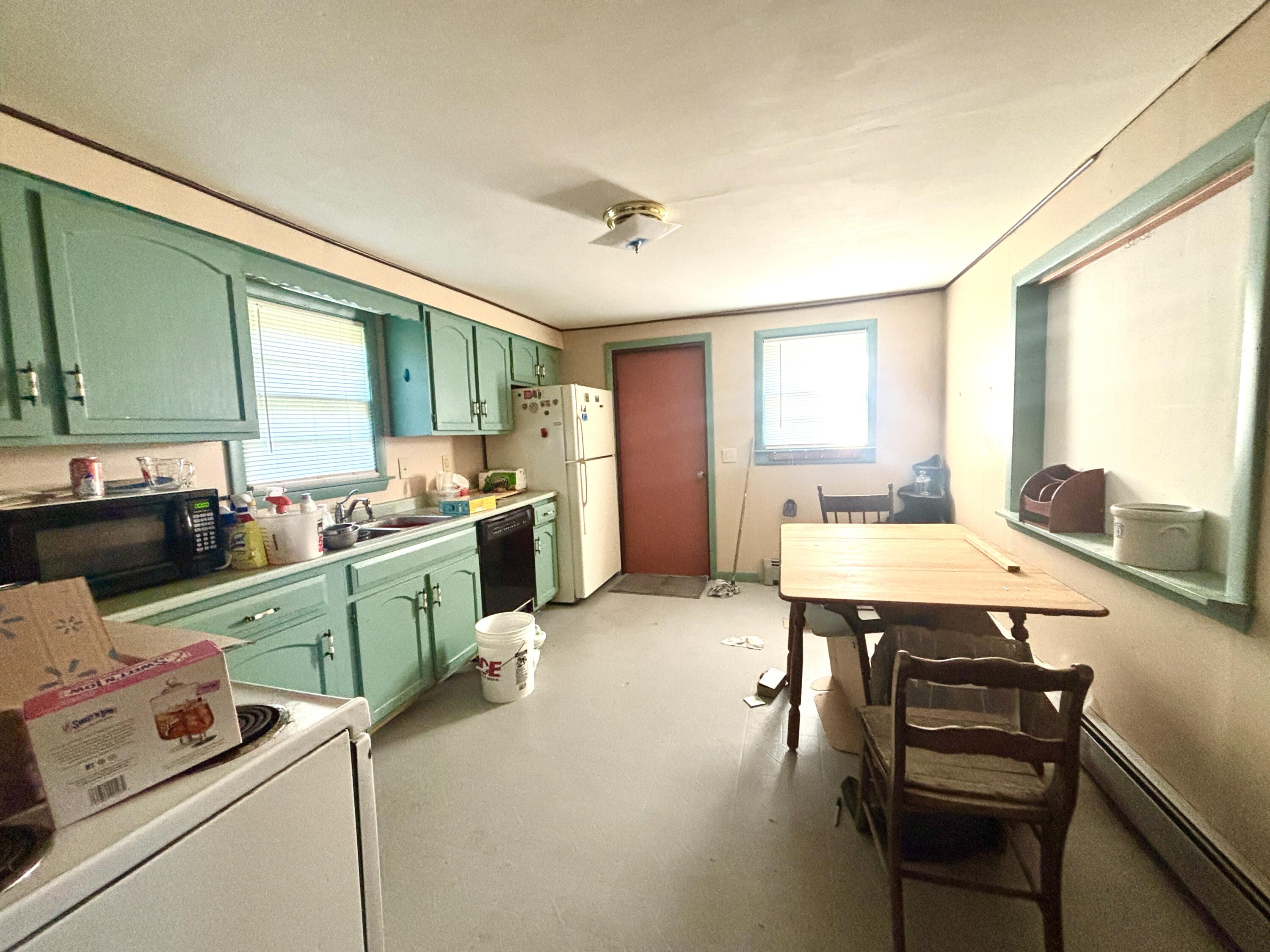 33 Abbott Hill Road Dexter, ME 04930 - Photo 24 of 35 Kitchen