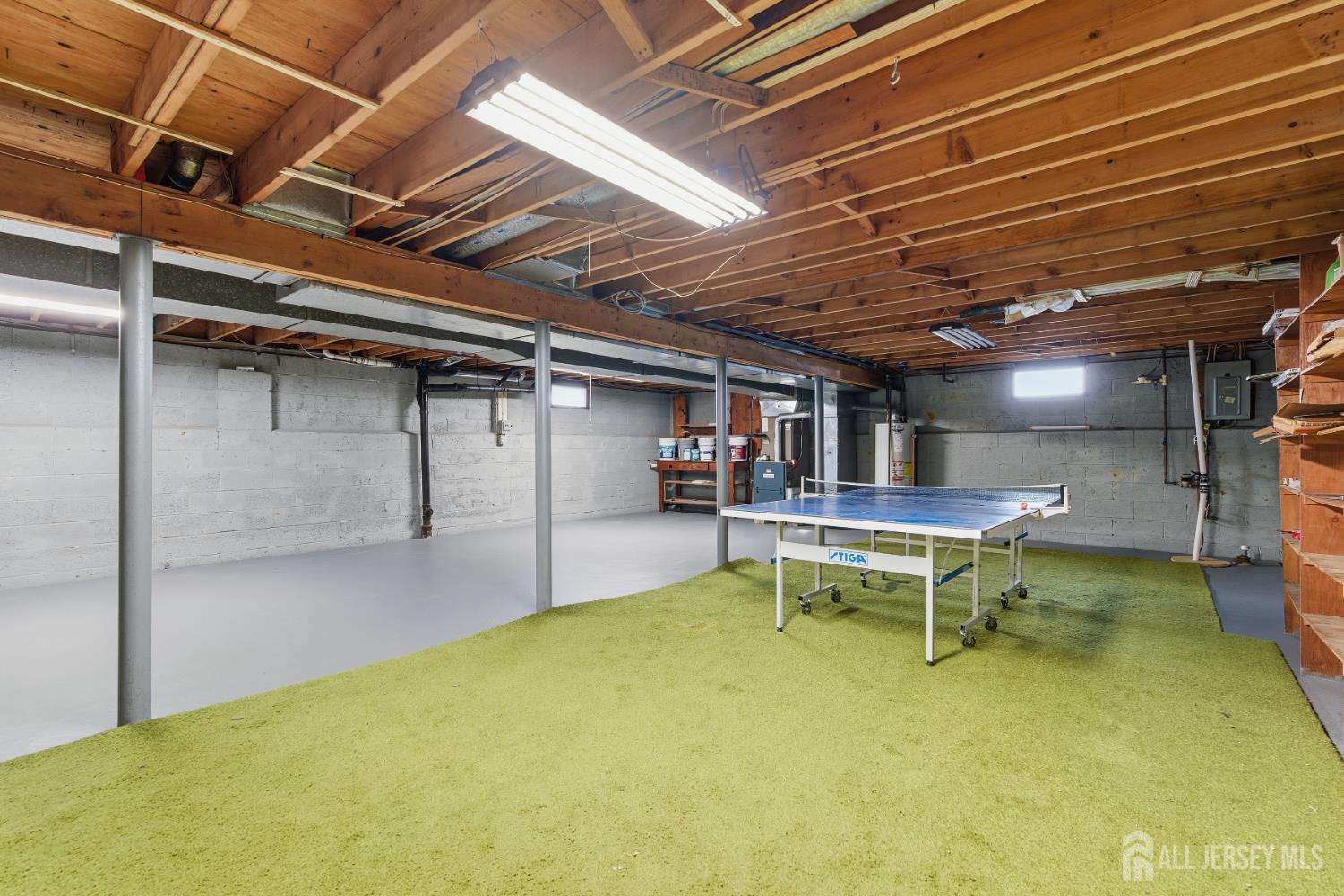 7 Oberlin Court Edison, NJ 08820 - Photo 31 of 40 a view of a room with table tennis table