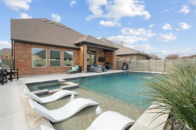 a view of an outdoor space yard and entertaining space