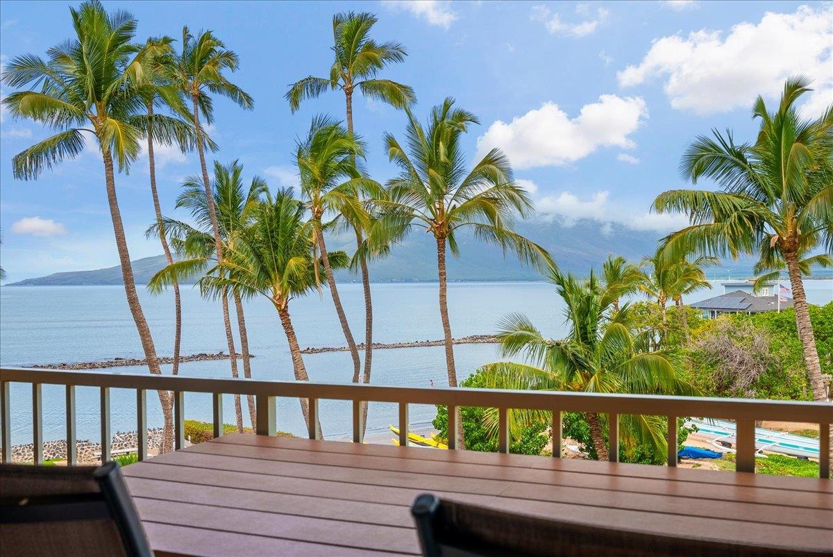 760 South Kihei Road, Unit 405 Kihei, HI 96753 - Photo 4 of 39 a view of a balcony