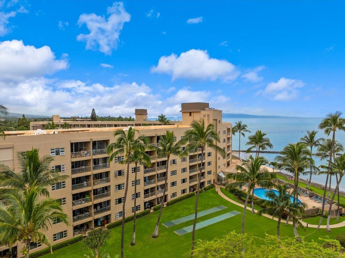 760 South Kihei Road, Unit 405 Kihei, HI 96753 - Photo 8 of 39 a view of building with outdoor space