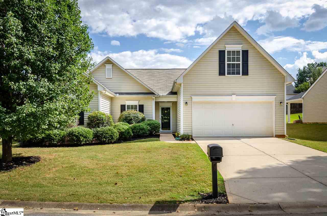 340 Highgate Circle Greer, SC 29650 - Photo 2 of 28 Gallery Image 2
