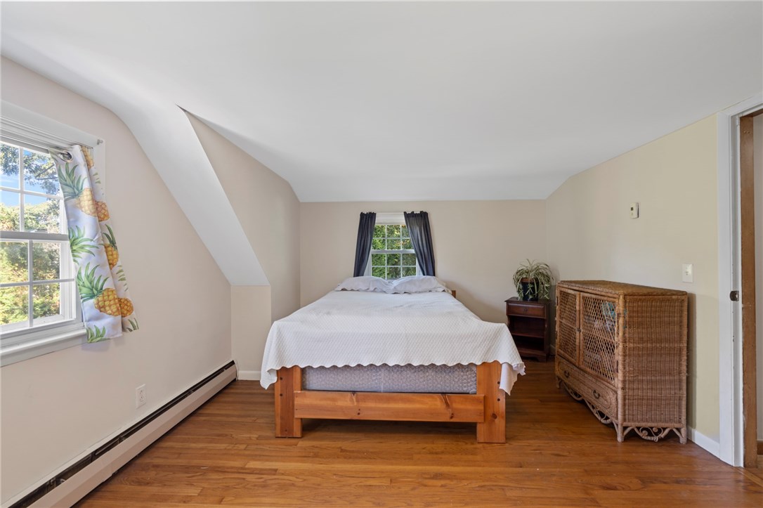 17 Edgewater Road Narragansett, RI 02882 - Photo 25 of 28