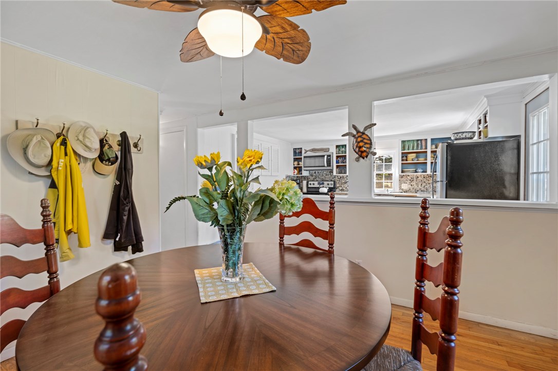17 Edgewater Road Narragansett, RI 02882 - Photo 10 of 28