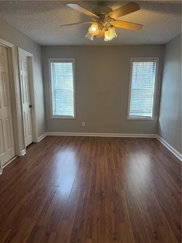 $1,800 | 5064 Laurel Glen Court Southeast, Smyrna, GA 30082