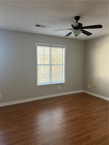 $1,800 | 5064 Laurel Glen Court Southeast, Smyrna, GA 30082