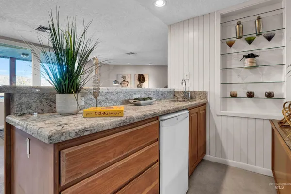 $800,000 | 3701 West Crescent Rim Drive, Unit 406, Boise, ID 83706