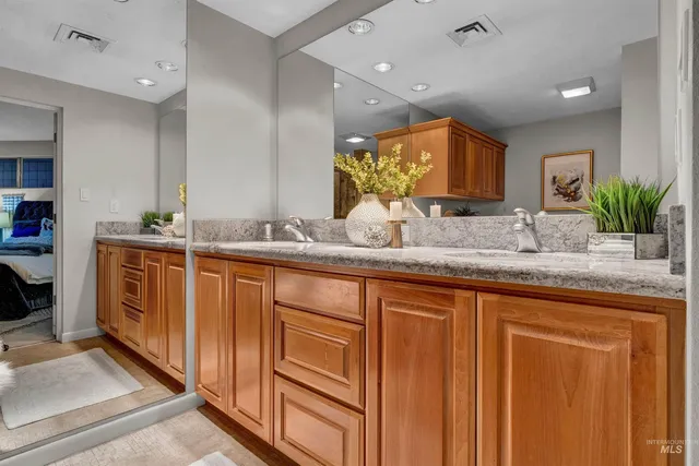 $800,000 | 3701 West Crescent Rim Drive, Unit 406, Boise, ID 83706