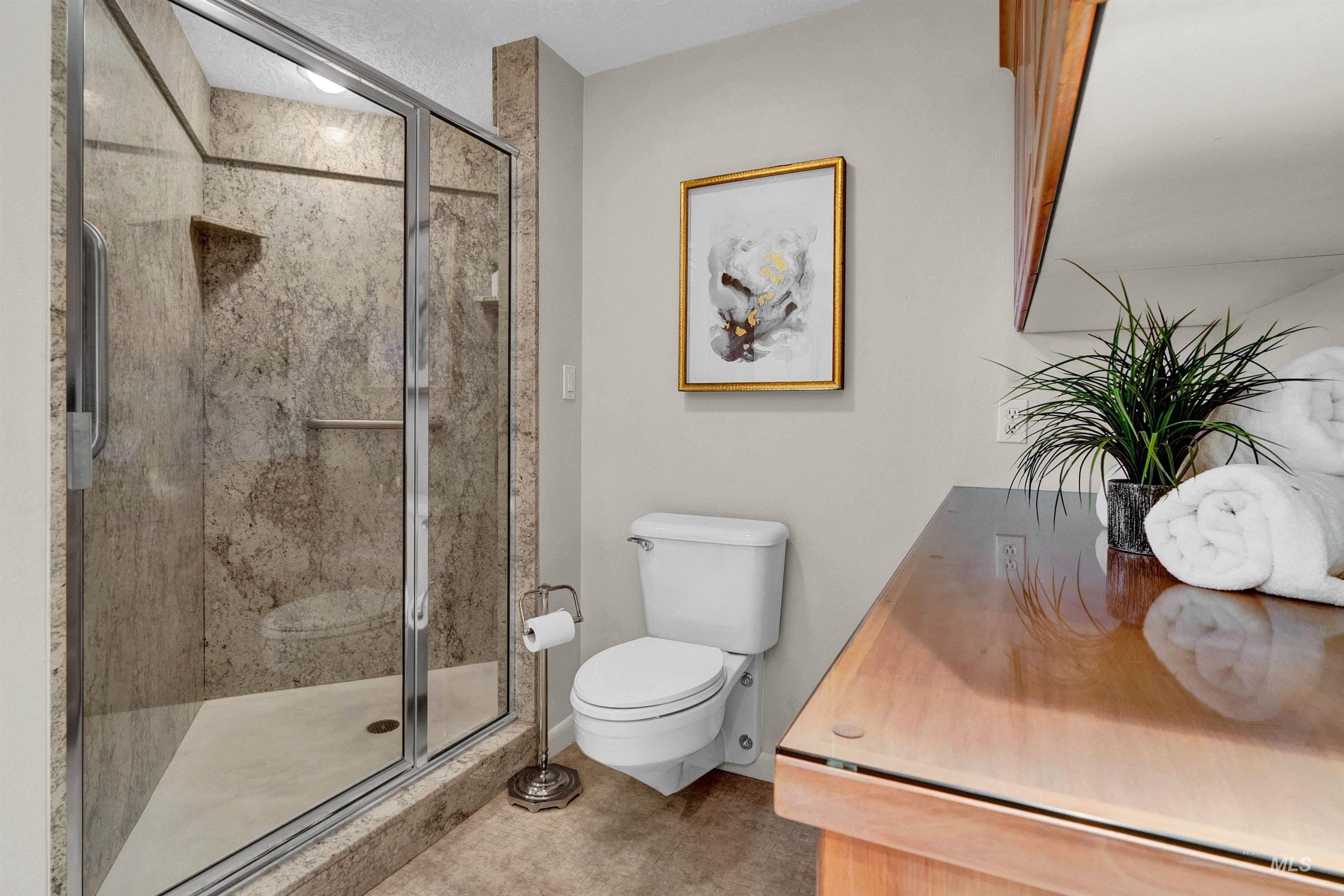 3701 West Crescent Rim Drive, Unit 406 Boise, ID 83706 - Photo 15 of 36