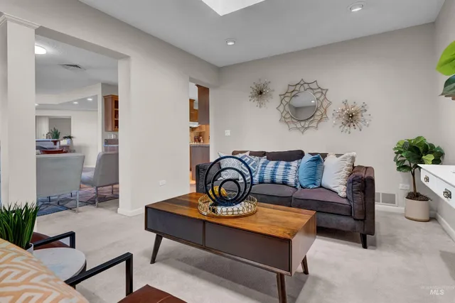 $800,000 | 3701 West Crescent Rim Drive, Unit 406, Boise, ID 83706