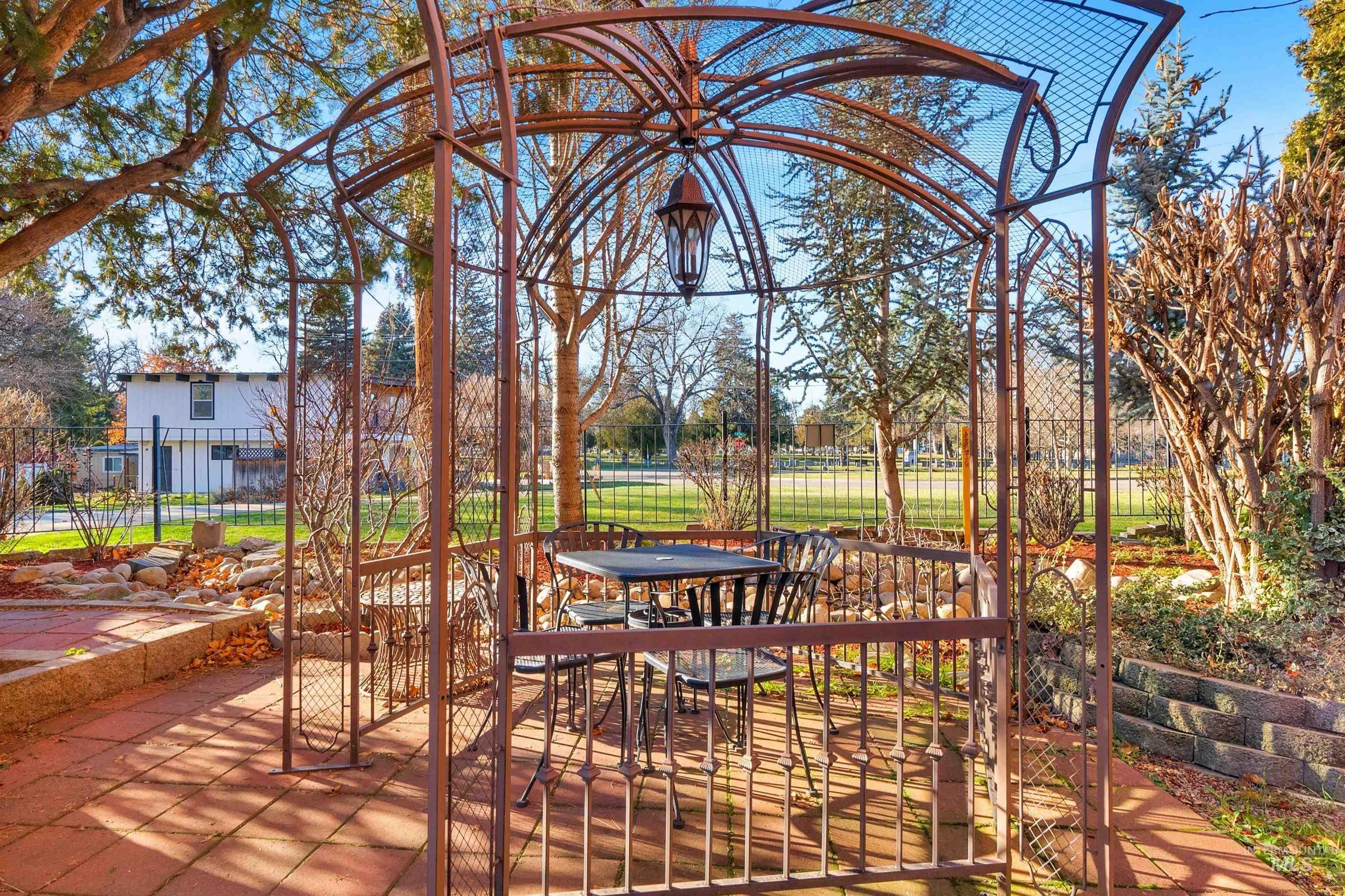 3701 West Crescent Rim Drive, Unit 406 Boise, ID 83706 - Photo 33 of 36