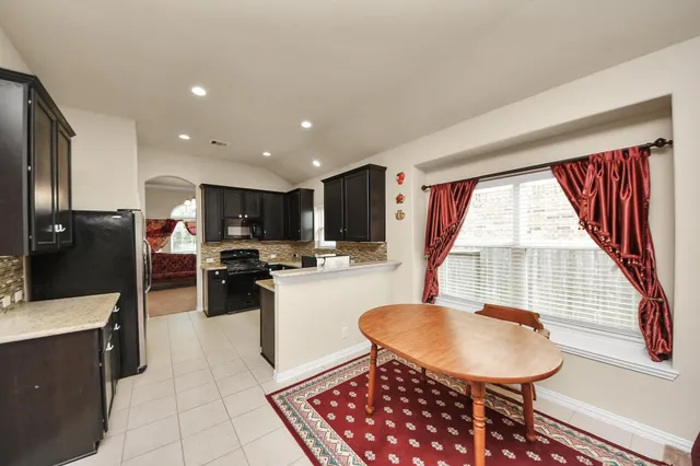 $2,350 | 4210 Audrey Manor Lane, Katy, TX 77449