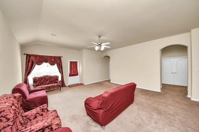 $2,350 | 4210 Audrey Manor Lane, Katy, TX 77449