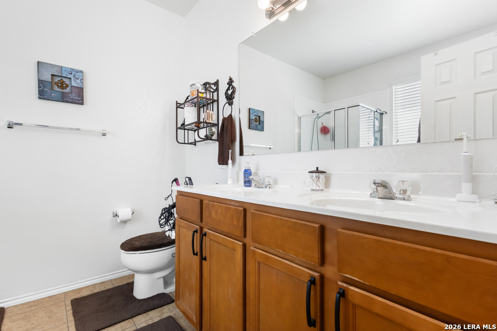 7546 Paraiso Point Boerne, TX 78015 - Photo 23 of 36