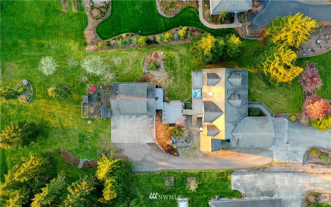 1542 Fox Hollow Road Sequim, WA 98382 - Photo 3 of 40