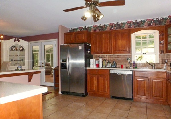 684 Ridge Road Wilbraham, MA 01095 - Photo 11 of 30