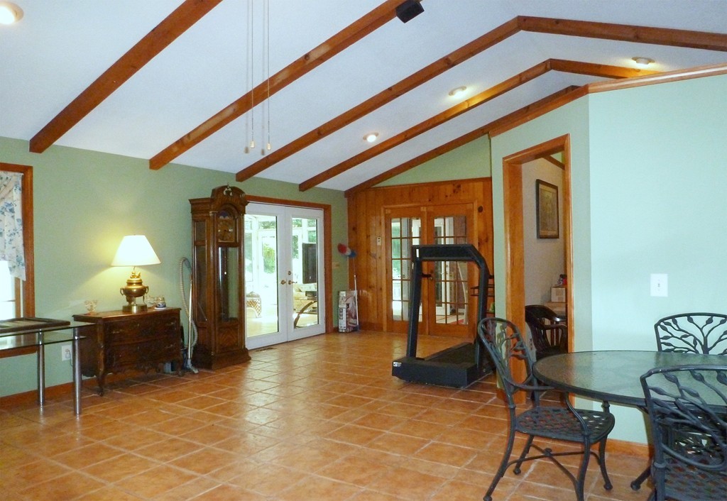 684 Ridge Road Wilbraham, MA 01095 - Photo 10 of 30